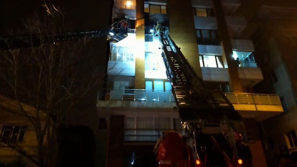 Beykoz'da 8 katlı binada yangın paniği