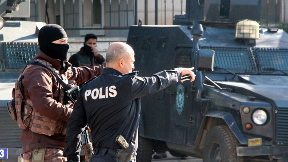 İtirafçı oldu! 14 teröristi ifşa etti