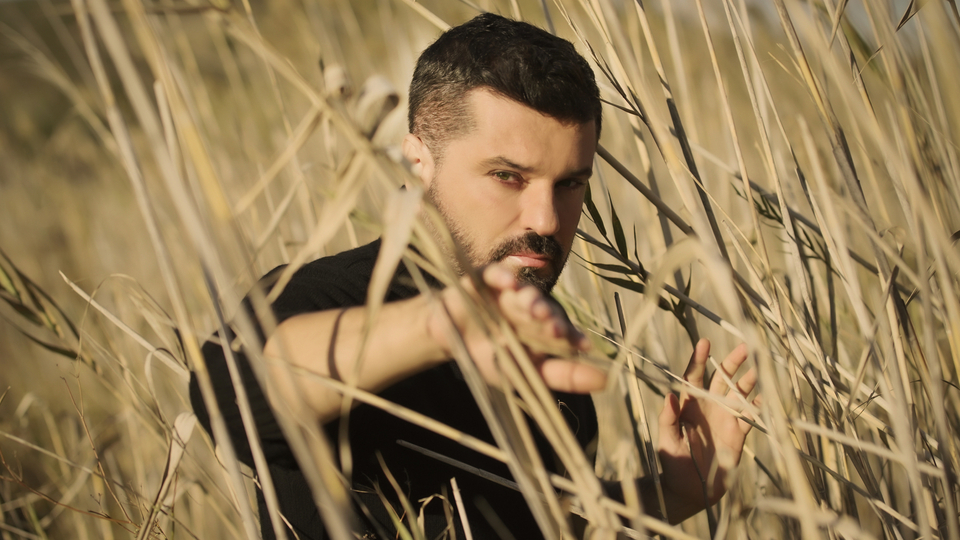 Emir'den yeni şarkı