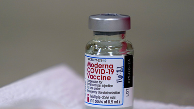 Avrupa'da Moderna aşısına onay!