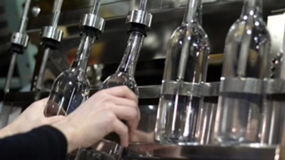 70'lik rakı raflara 15 TL zamla çıkacak