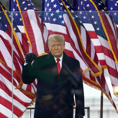 Trump'ı görevden alacaklar iddiası!