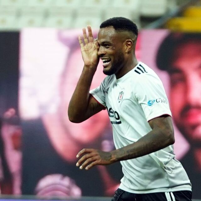 Larin, Sergen Yalçın ile kendini buldu