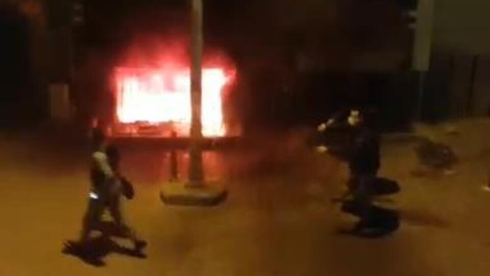 Bodrum kattaki yangında faciadan dönüldü!