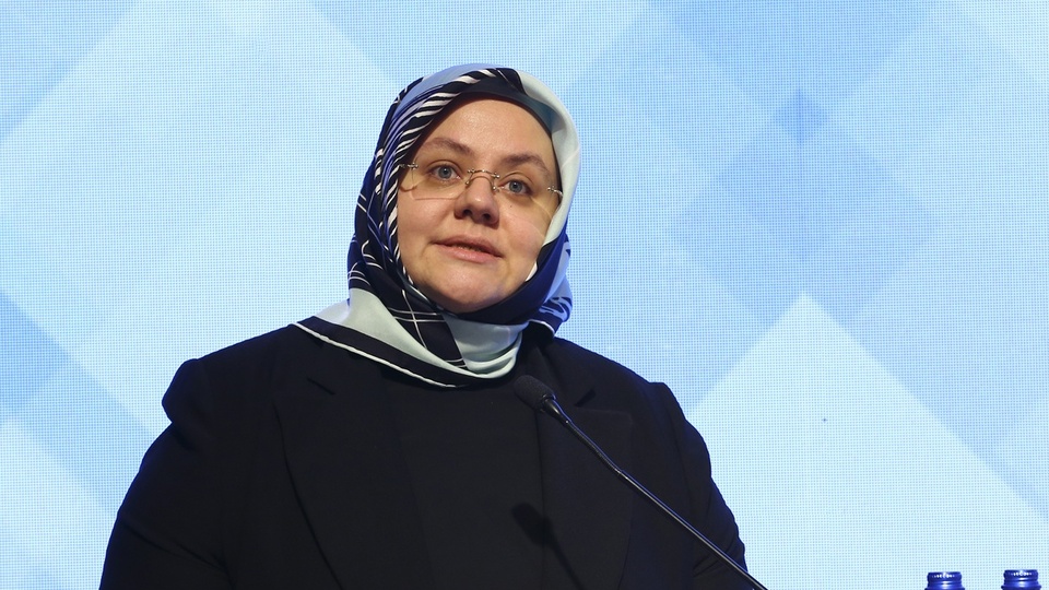 Bakan Selçuk: 386 bin kişiye ulaştık