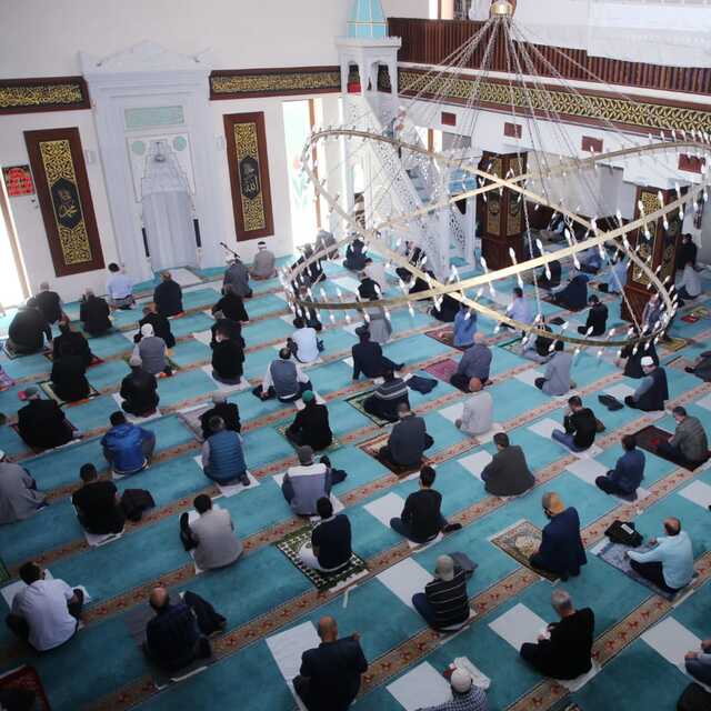 İstanbul cuma namazı saati