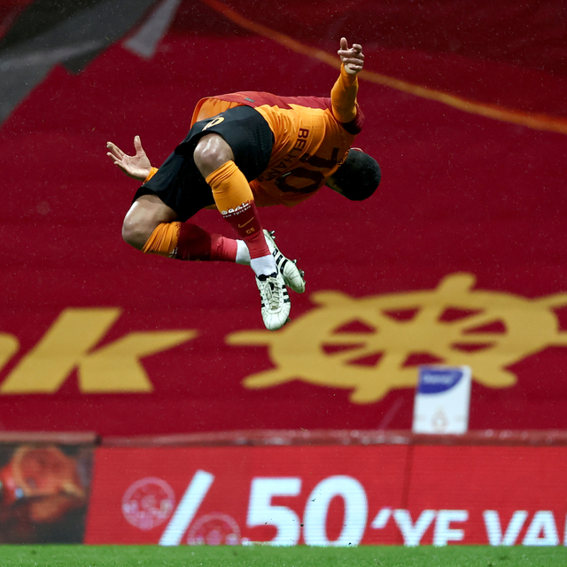 Belhanda kalmak istiyor