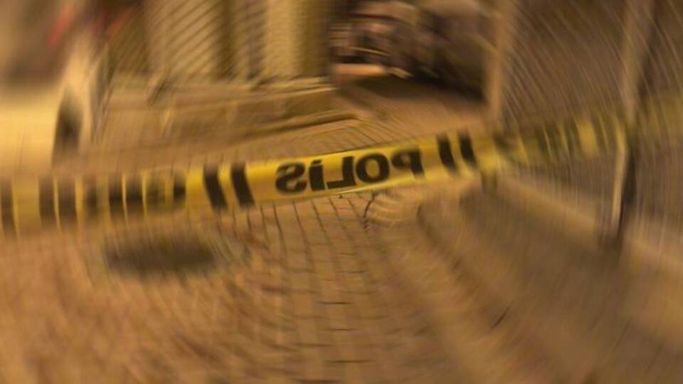 Şişli'de 6. kattan düşen kadın öldü