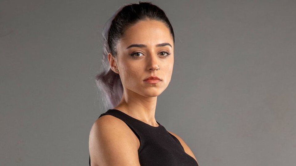 Survivor Sena Özdemir kimdir?