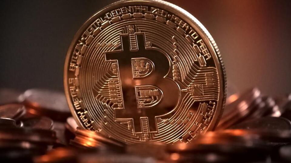 Bitcoin'de sert düşüş!