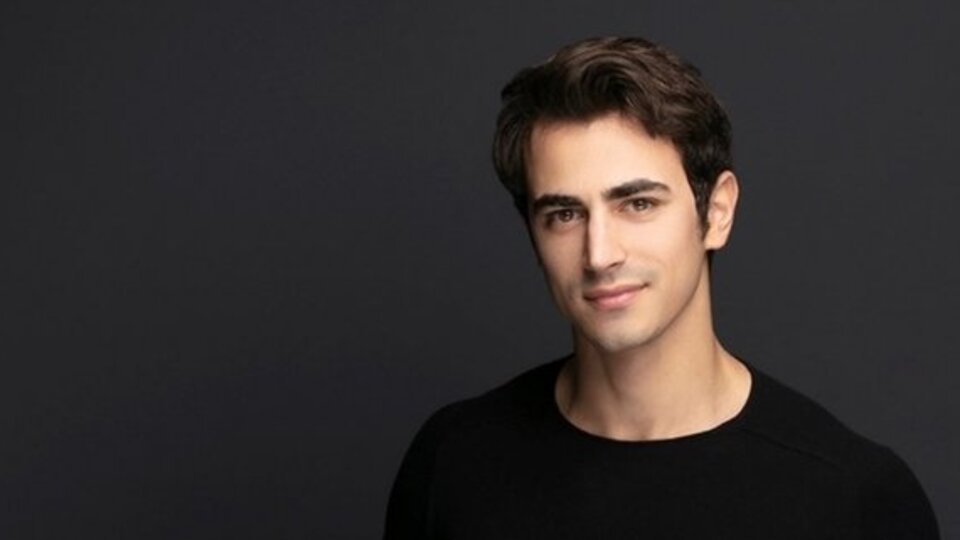 Survivor Emin kimdir?