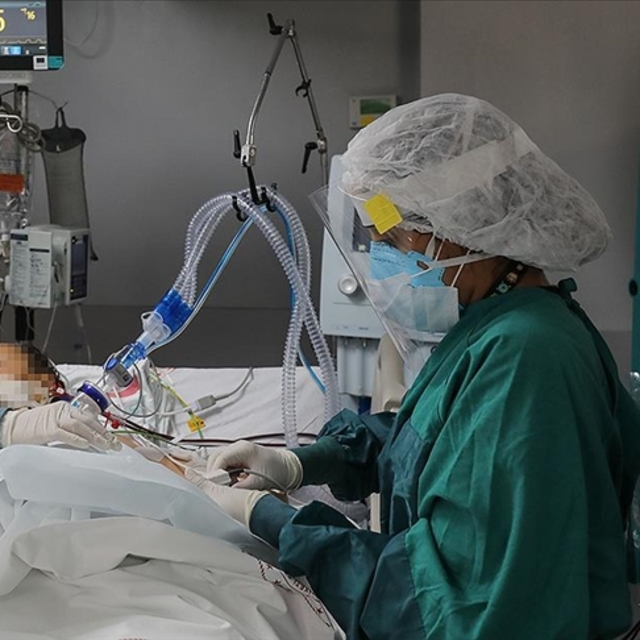 Sağlık çalışanlarına ek ödeme için yeni karar