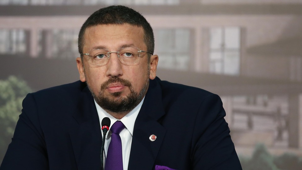 "Görevlerimi sürdürmeye devam ediyorum"