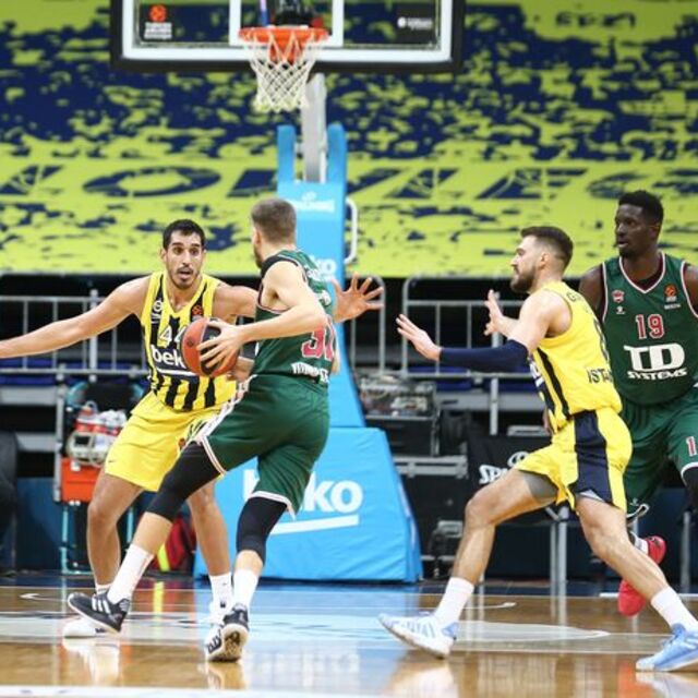Fenerbahçe Beko farklı kazandı!