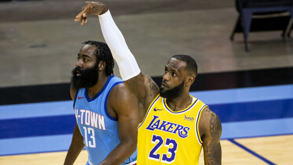 Lakers üst üste 3. galibiyetini aldı