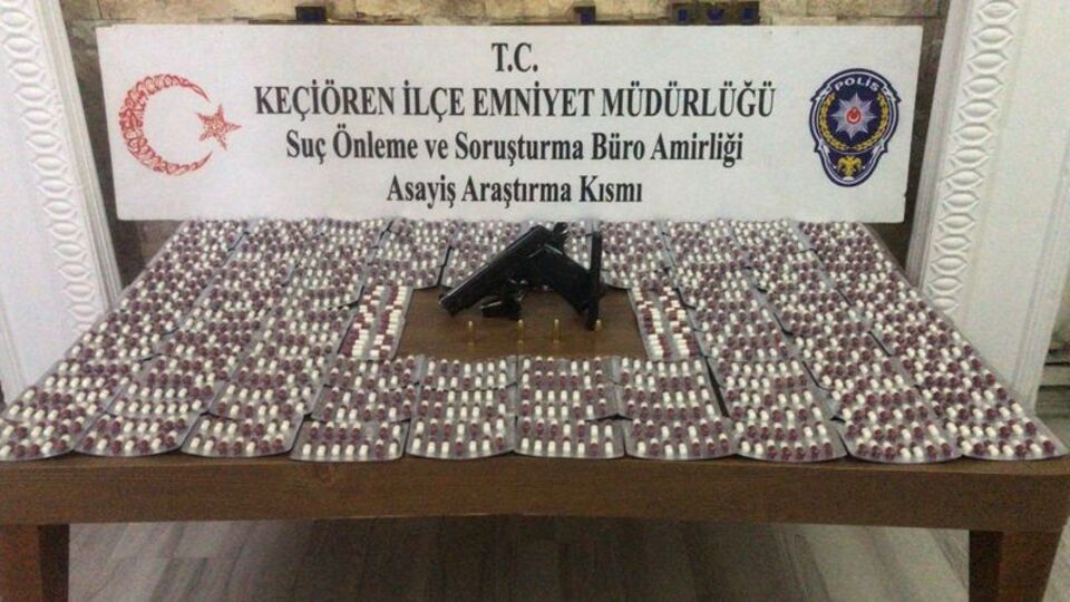 Ankara'da iki ayrı uyuşturucu operasyonu: 4 gözaltı