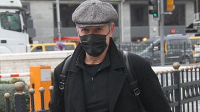 Tarzıyla dikkat çekti