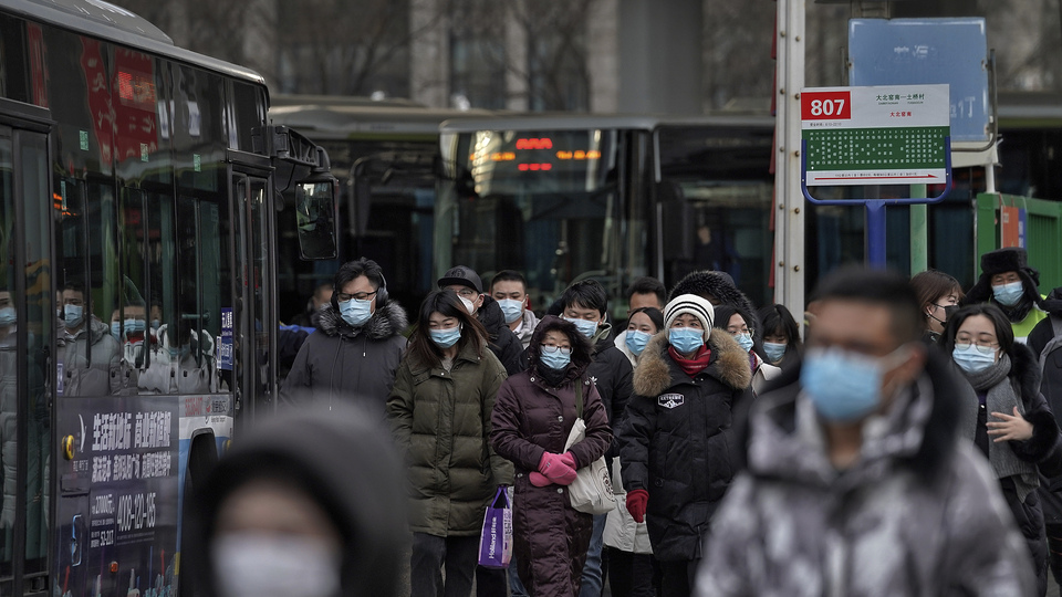 Çin'de vakalar artıyor! 8 ay sonra ilk ölüm!