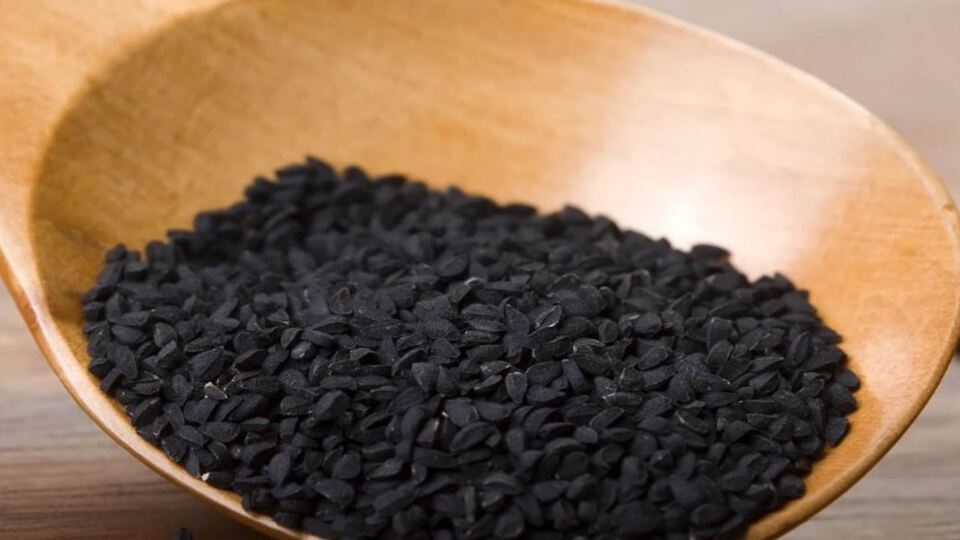 Mutfağımızdaki gizli mucize: İşte Çörek otunun faydaları!