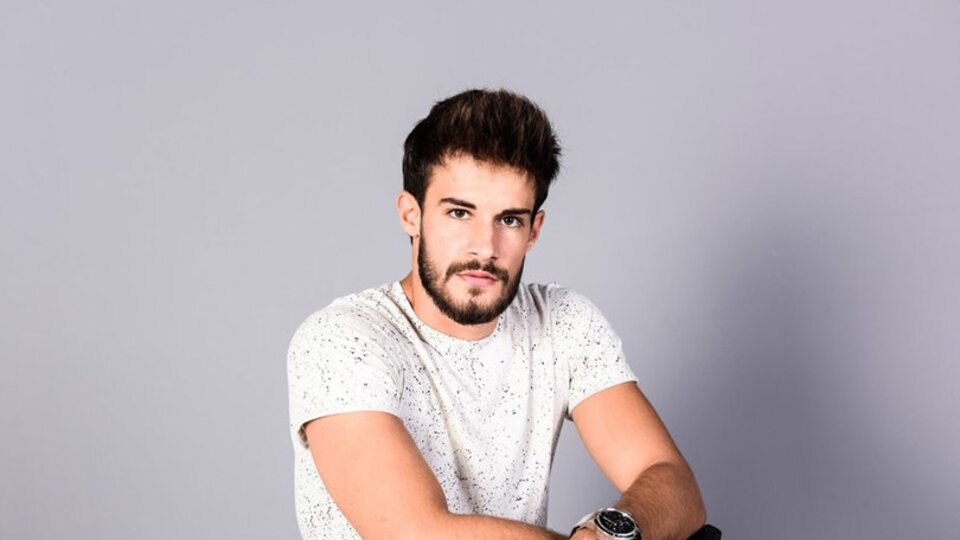 Batuhan Karacakaya kimdir?