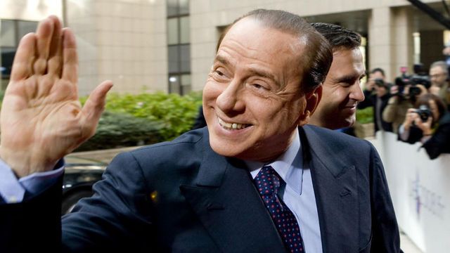 İtalya eski Başbakanı Berlusconi hastaneye kaldırıldı