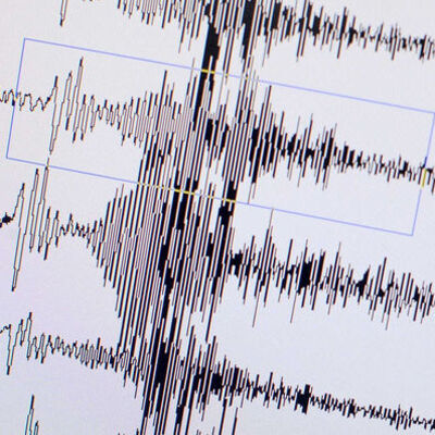 İzmir'de korkutan deprem!