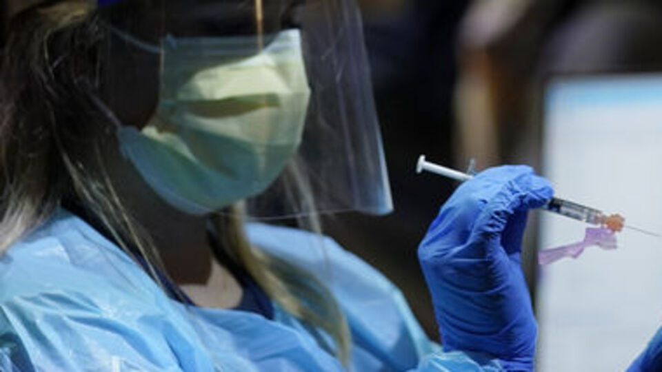 Güney Kıbrıs'tan skandal aşı hamlesi!