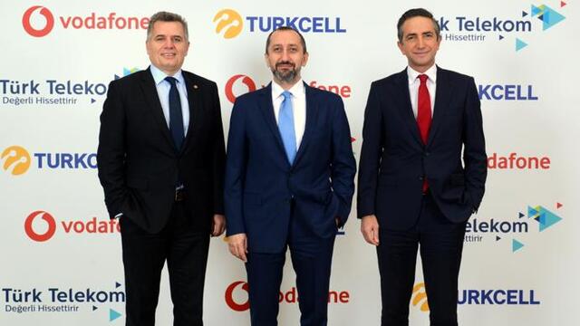 WhatsApp'a karşı tarihi anlaşma