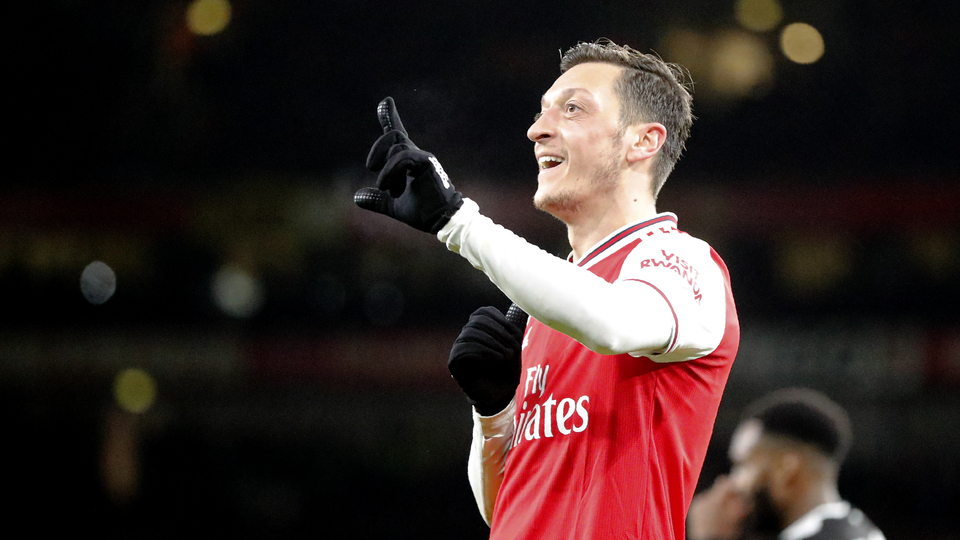 Mesut Özil, Fenerbahçe'de!