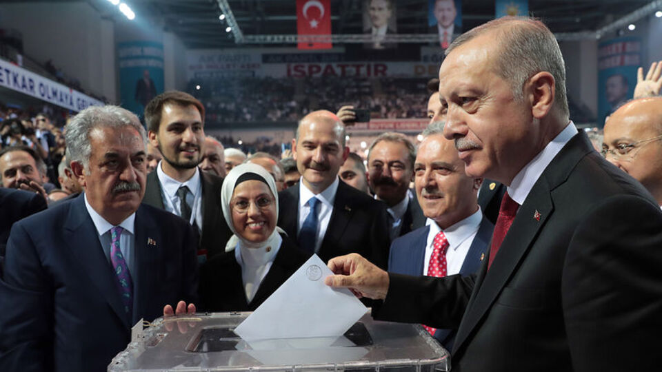 AK Parti'de 7. Olağan Büyük Kongre süreci hızlandı