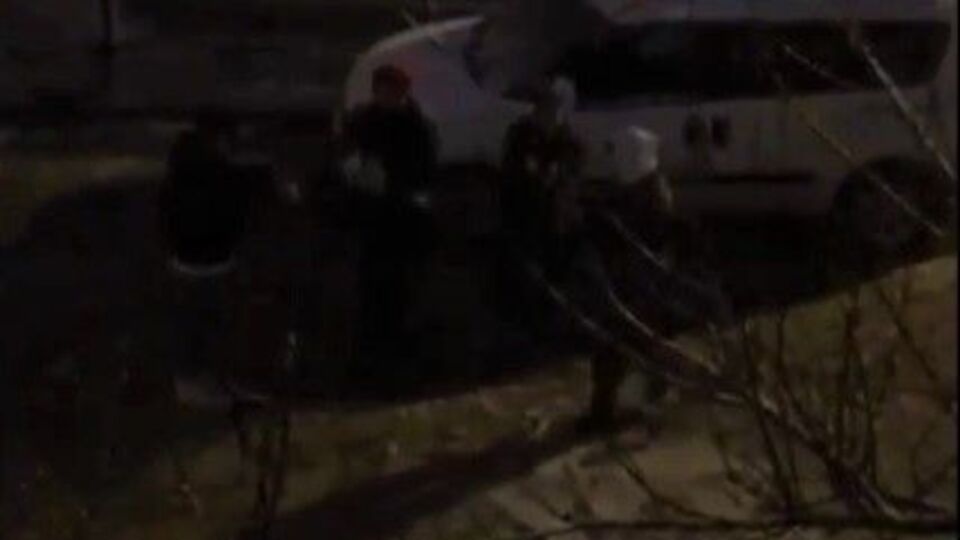 Çalgılı çengili kar kutlaması!