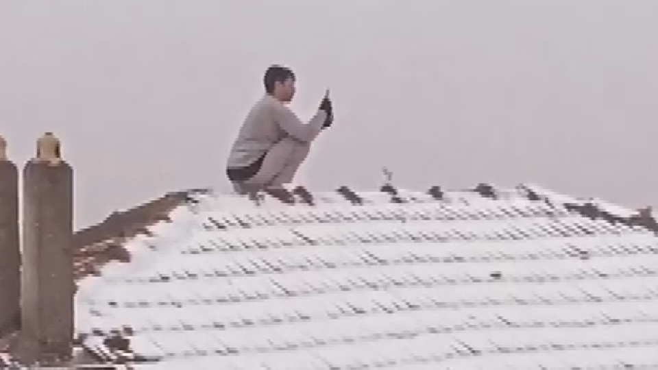 Fotoğraf uğruna canını hiçe saydı!