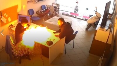 Tablet bilgisayar bomba gibi patladı!