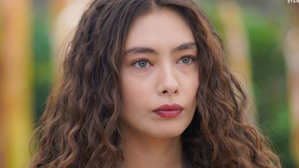 Sefirin Kızı'nda Nare diziden ayrılıyor mu?