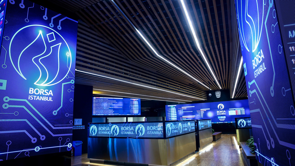 Borsa rekorla açıldı