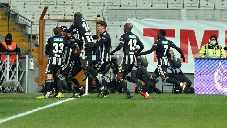 Yoğun fikstür dinlemedi!