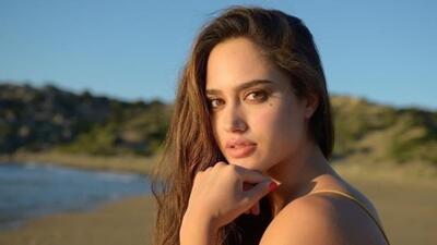 Survivor Bahar kimdir?