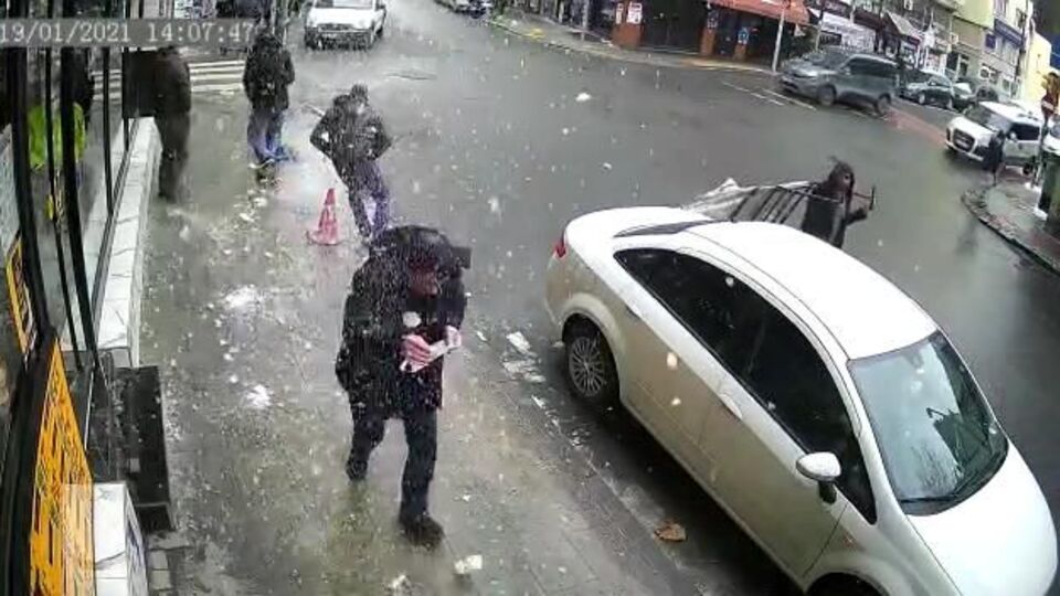 İstanbul'un göbeğinde akıl almaz olay!