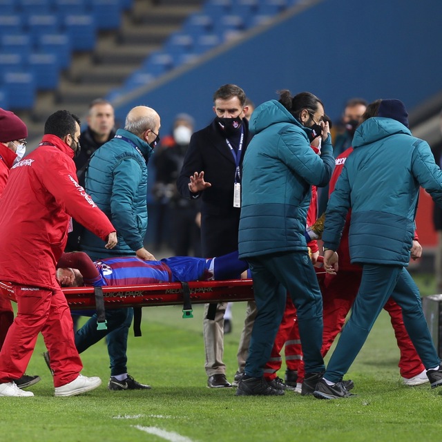 Abdülkadir Ömür şoku! Kırık var