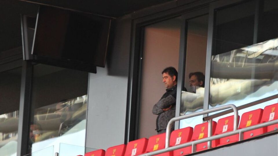 Ünal Karaman maçı tribünden takip etti