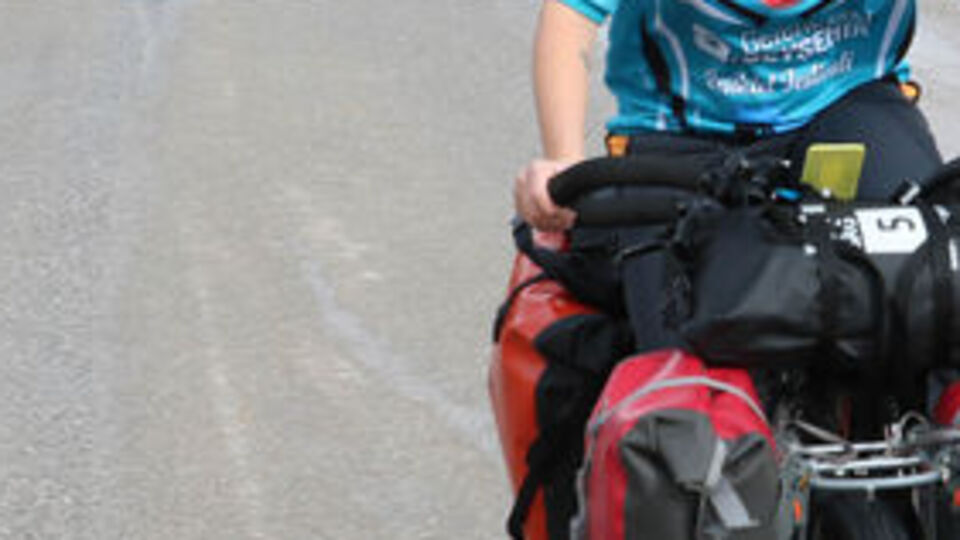 Dünya turundaki Brezilyalı bisikletçi Beyşehir'de