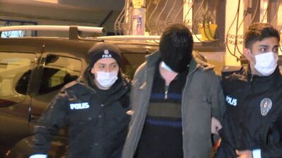 Öfkeli genç halasını rehin aldı