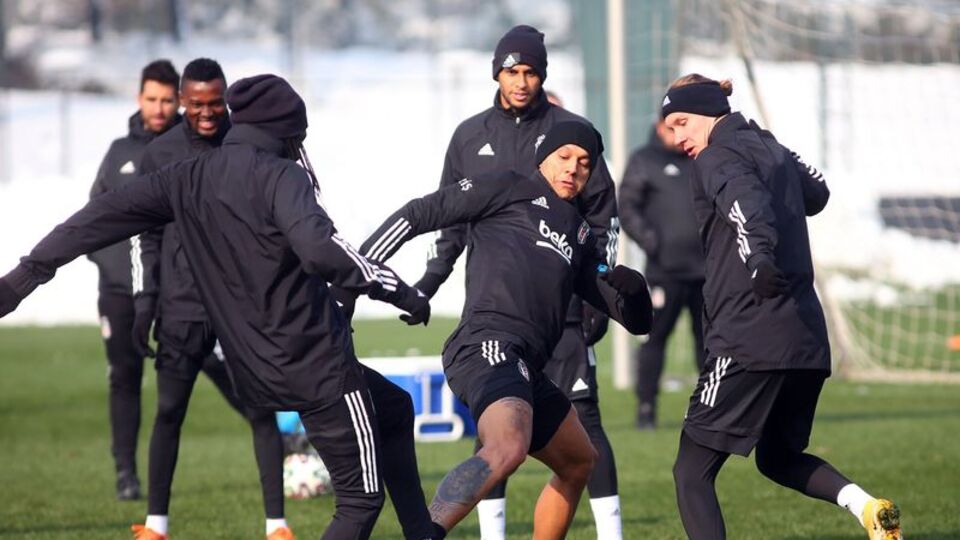 Karagümrük maçı kadrosunda 3 eksik!