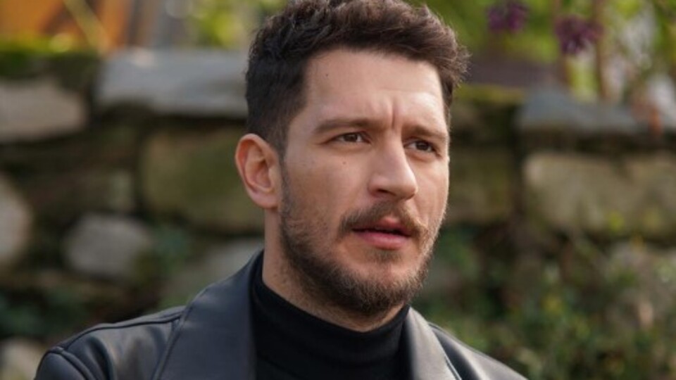 Uraz Kaygılaroğlu'dan ayrılık kararı