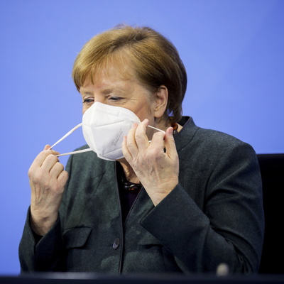 Almanya'da koronavirüs kabusu devam ediyor: Son 24 saatte 1013 ölüm