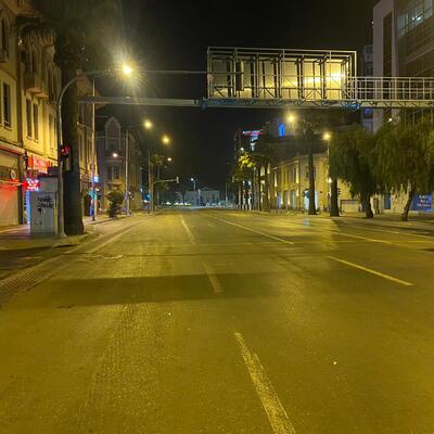 'Ege'de deprem fırtınası yaşanıyor'