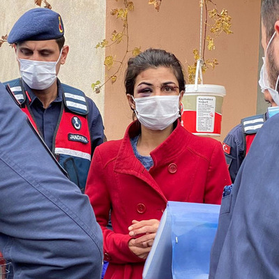 Melek İpek, hayali için harekete geçti