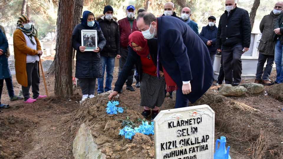'Deli Selim'in' ailesi Ata Demirer'i bekliyor