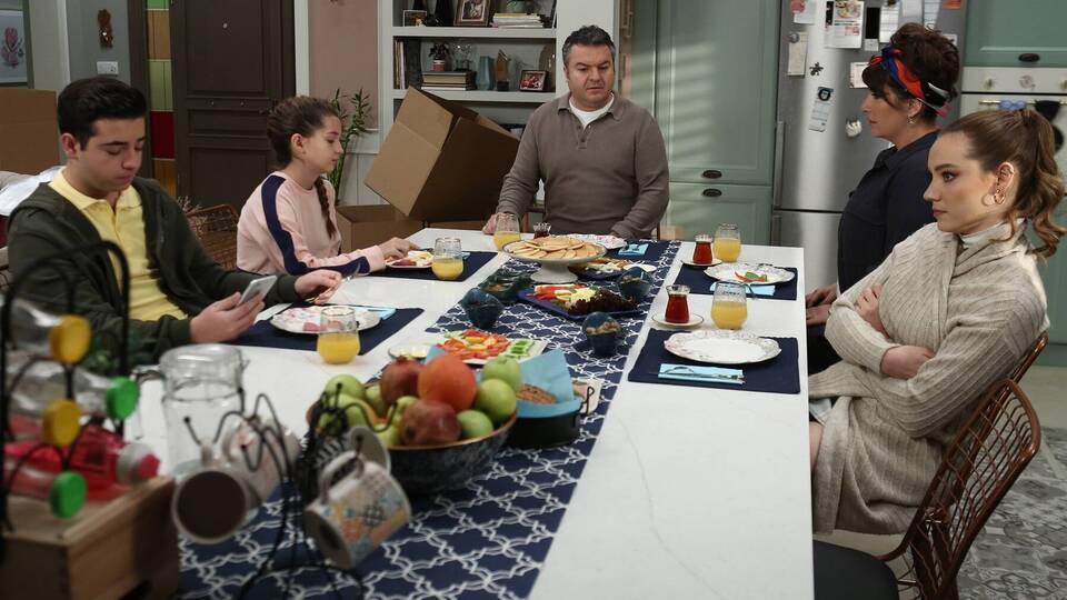 Babam Çok Değişti oyuncuları kim?