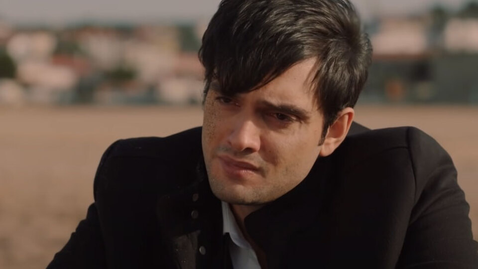 Alev Alev Ali kimdir?